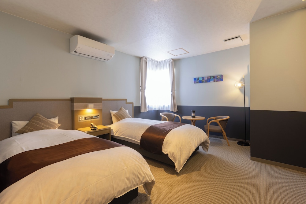 スタンダード ツインルーム 禁煙 客室7 | 湯坊いちらく TENDO SPA & BREWERY