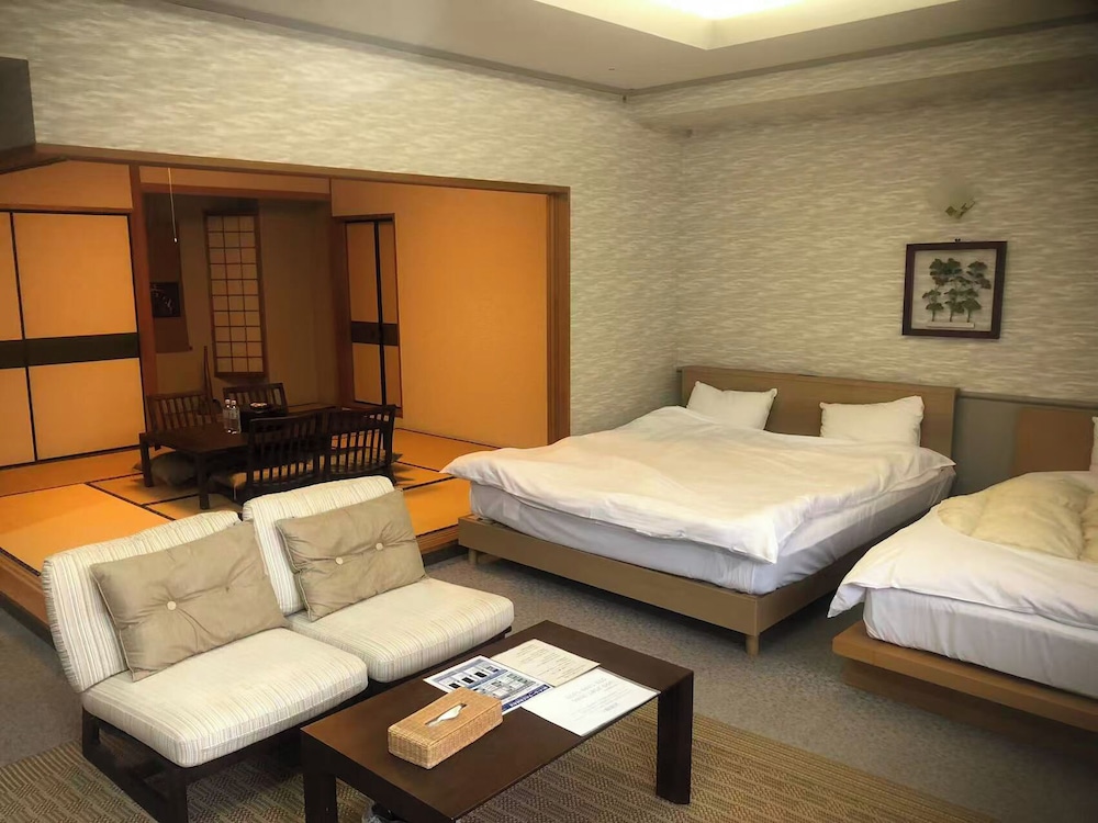 特別和洋室 禁煙 客室8 | 修善寺温泉　ホテル滝亭