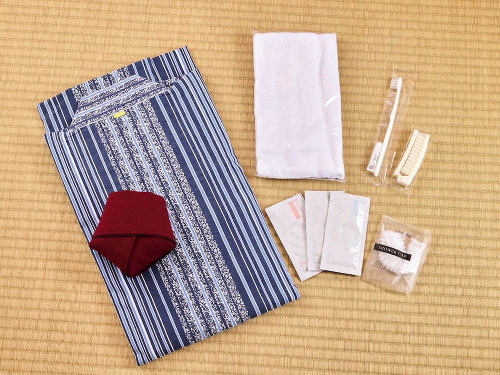 スタンダード 4 人部屋 ベッド (複数台) 客室3 | 修善寺温泉　ホテル滝亭