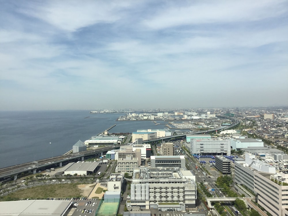 スーペリアツインベイビュールーム 禁煙 部屋からの景観0 | オディシススイーツ大阪エアポートホテル