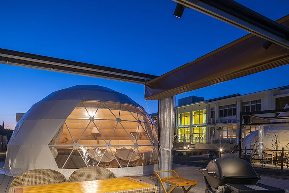 ドームテント 客室1 | Glamping&Port 結