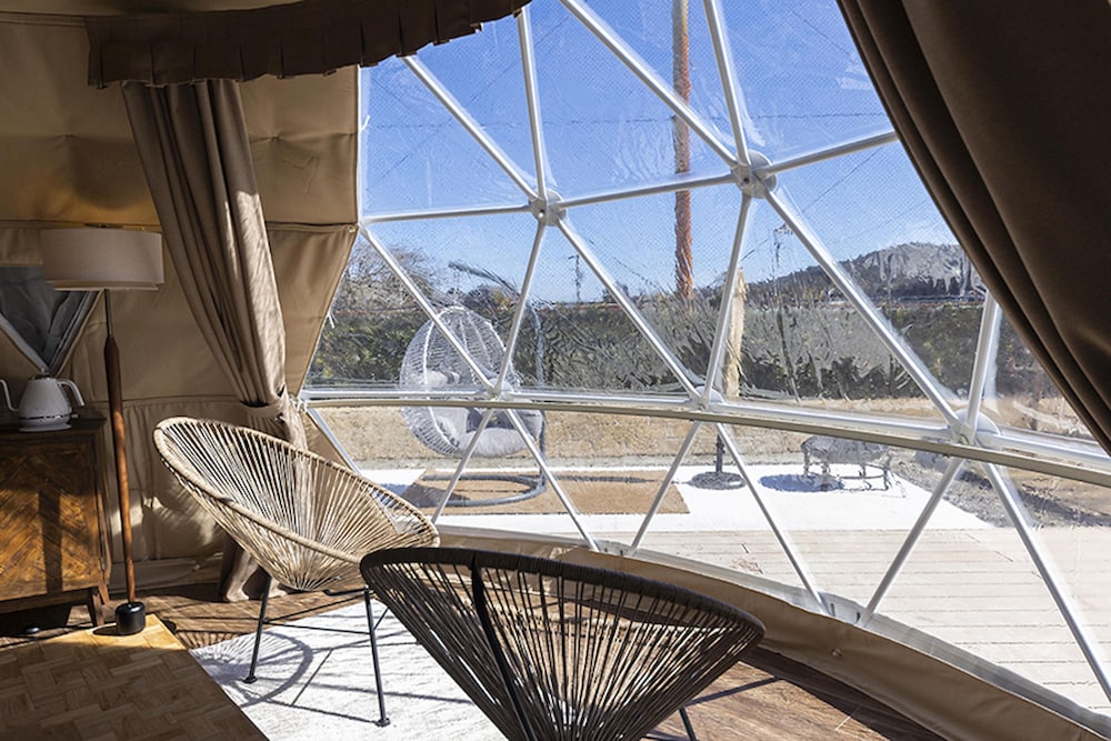 ツインドーム 客室4 | Glamping&Port 結