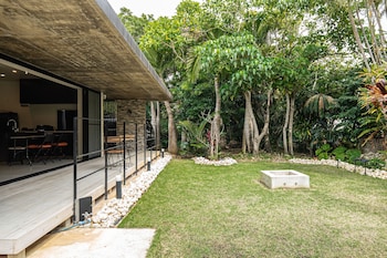 BANYAN217