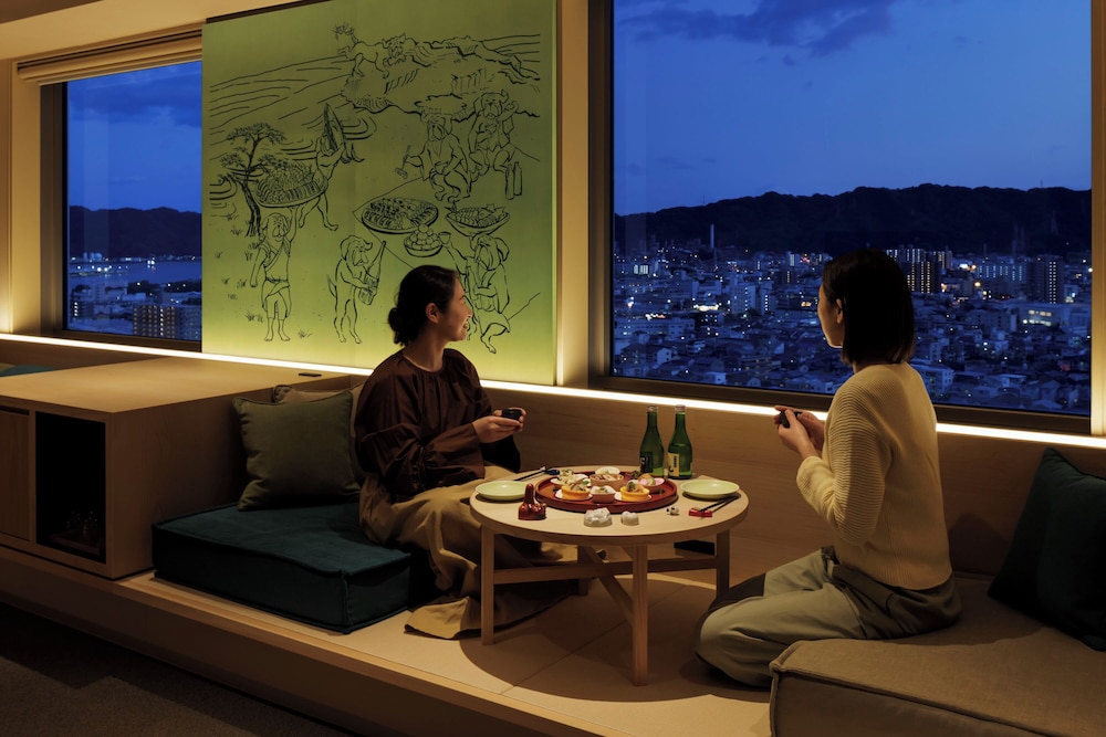 シグネチャー ルーム 2 ベッドルーム 禁煙 シティビュー 客室2 | OMO7 高知 by 星野リゾート