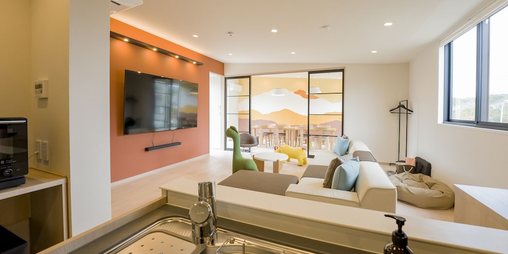 Rakuten STAY VILLA 八ヶ岳 [103_ペット同室可]ファミリールーム / 8名定員 禁煙 リビングルーム1 | Rakuten STAY VILLA 八ヶ岳