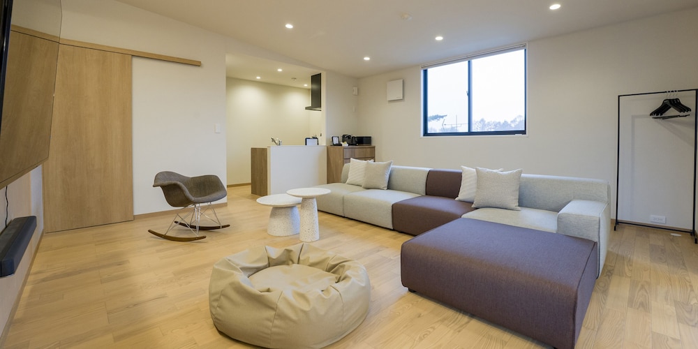 Rakuten STAY VILLA 八ヶ岳 [108_ペット同室可]シンプルモダン / 8名定員 禁煙 | Rakuten STAY VILLA 八ヶ岳