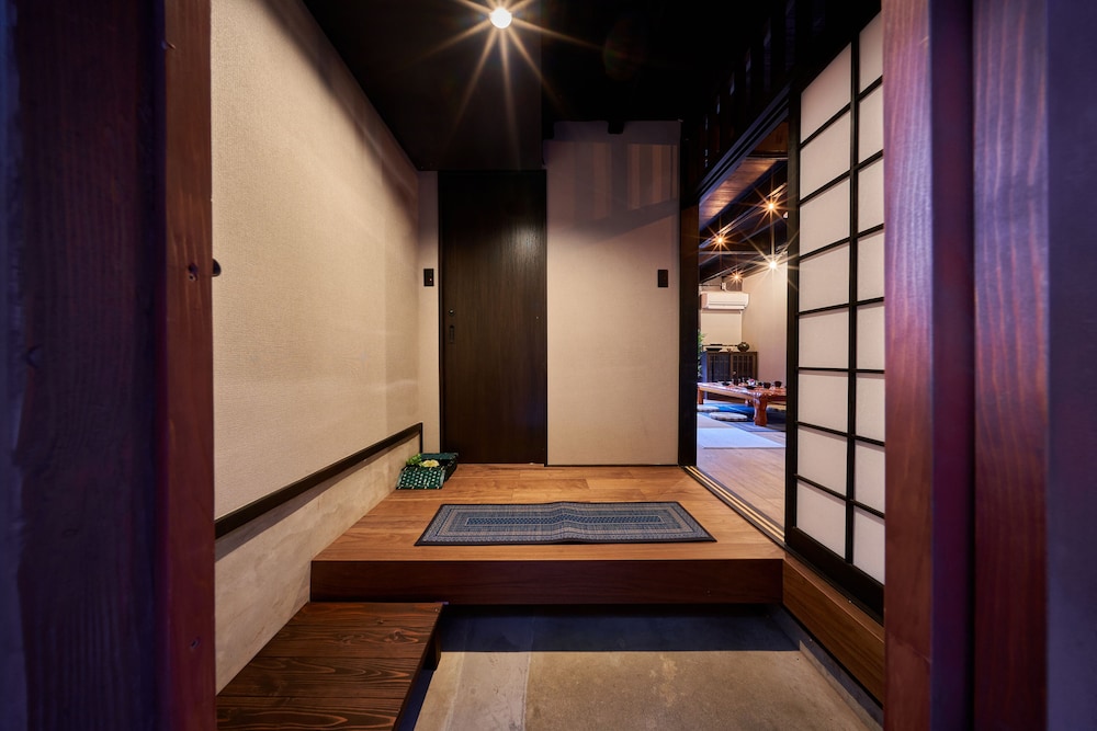 ベーシック ルーム リビング エリア2 | おやど紀伊国屋 丸山町