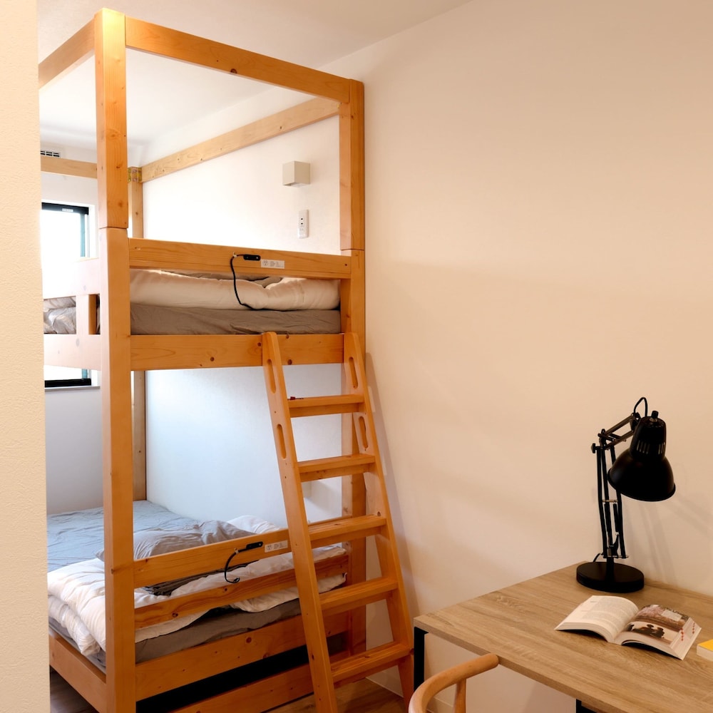 ベーシック ツインルーム | まといホステル & バー