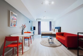 Section L Residence Ginza