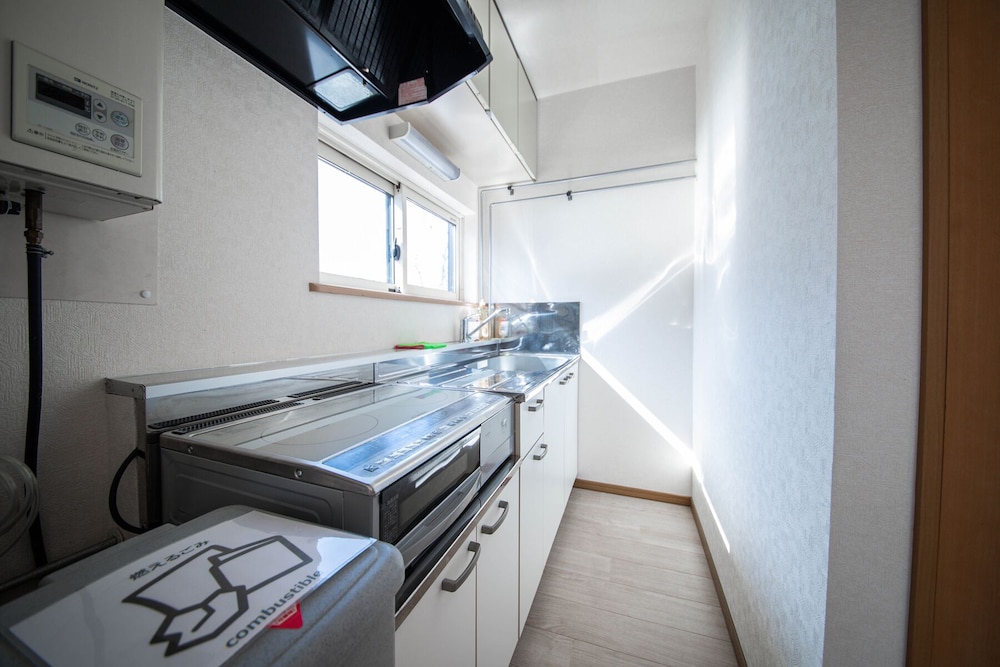 客室1 | SUMIYOSHI HOUSE ROOMA