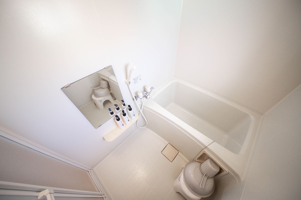 ルーム バスルーム0 | SUMIYOSHI HOUSE ROOMB