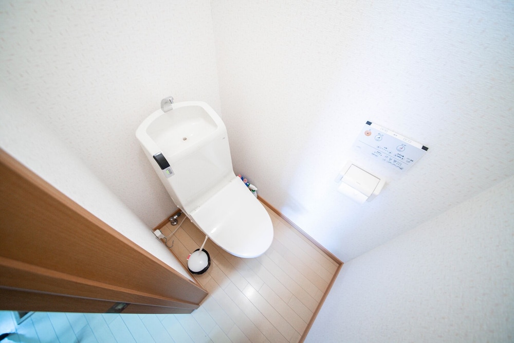 ルーム バスルーム3 | SUMIYOSHI HOUSE ROOMB