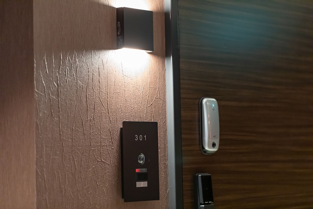 ベーシック アパートメント 客室1 | 御宿 西七条