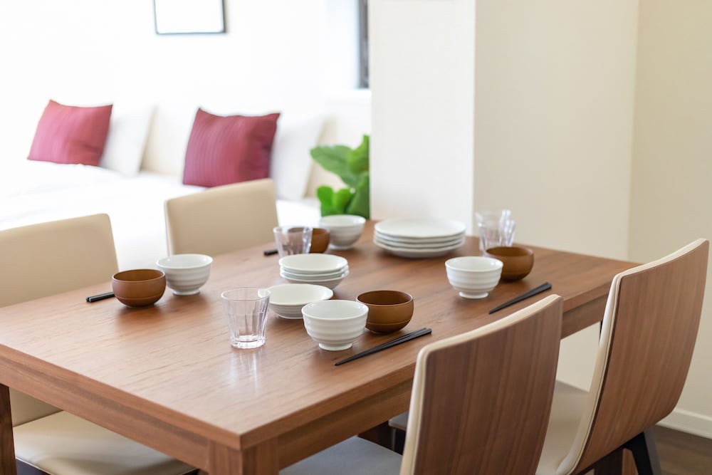 ベーシック アパートメント 客室内のダイニングエリア0 | 御宿 西七条