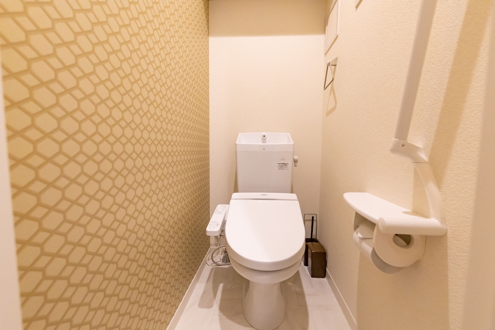 ベーシック アパートメント バスルーム0 | 御宿 西七条