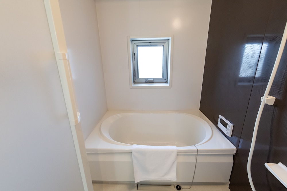 ベーシック アパートメント バスルーム2 | 御宿 西七条