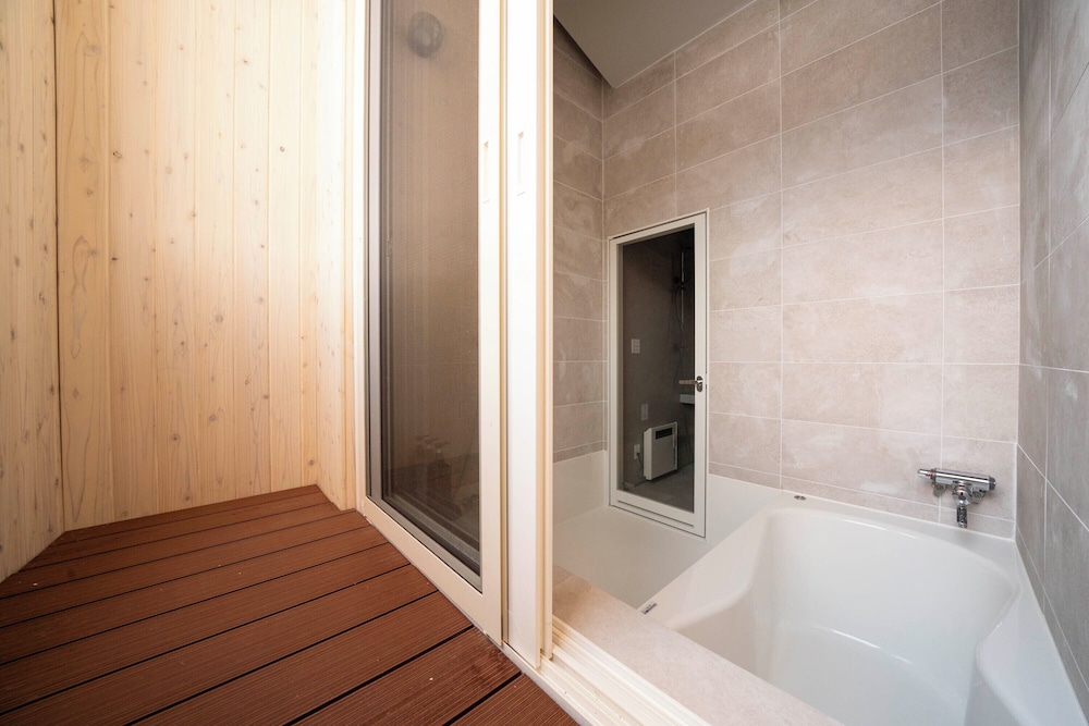 デラックス ヴィラ 客室50 | ジャパビスタ ルスツ