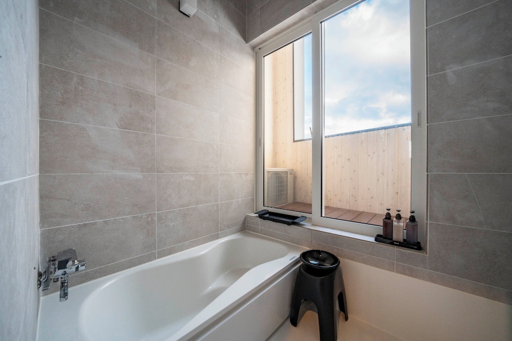 デラックス ヴィラ 客室42 | ジャパビスタ ルスツ