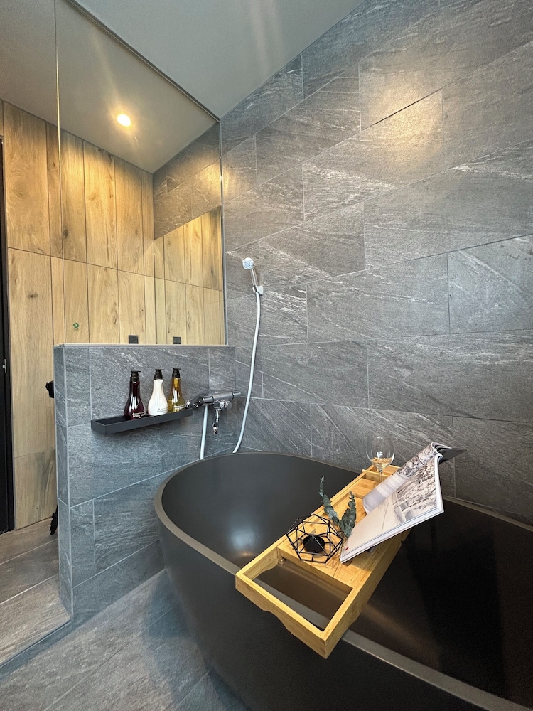 プレミア ヴィラ 客室32 | ジャパビスタ ルスツ