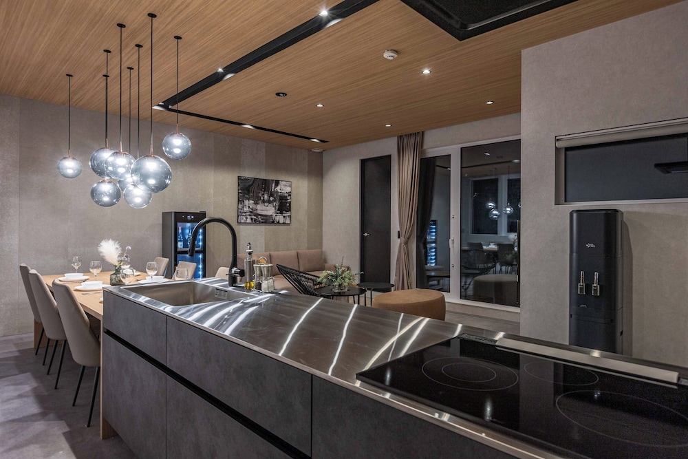 プレミア ヴィラ 客室93 | ジャパビスタ ルスツ