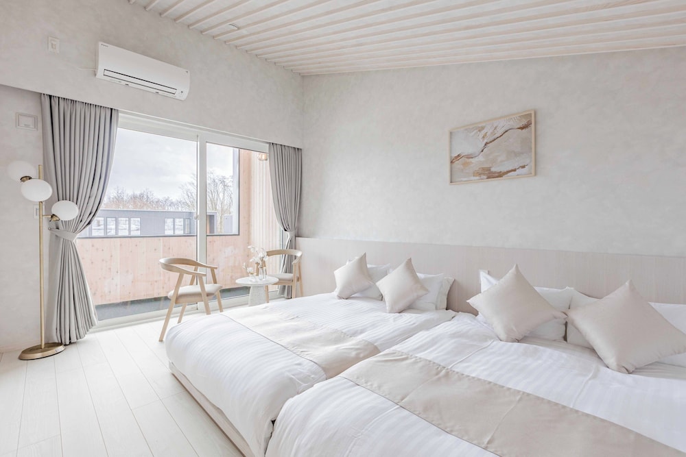 デラックス ヴィラ 客室39 | ジャパビスタ ルスツ