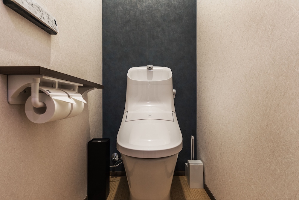 トラディショナル タウンホーム バスルーム6 | 秀林荘