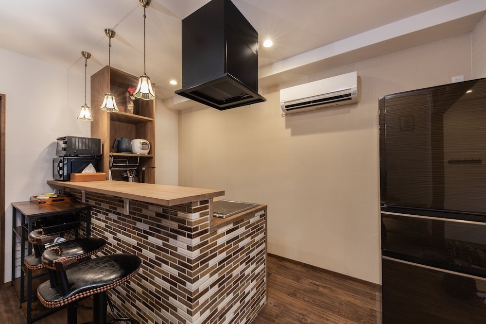 トラディショナル タウンホーム 専用キッチン0 | 秀林荘