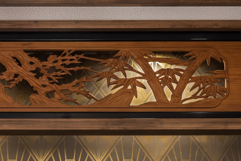 トラディショナル タウンホーム リビング エリア10 | 秀林荘