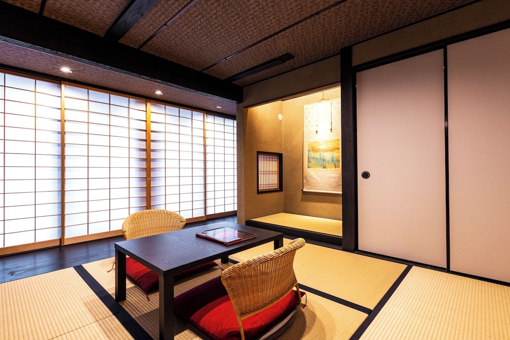 プレミアム タウンハウスNo.2 禁煙 客室2 | 鈴 プレミアム 飛雲