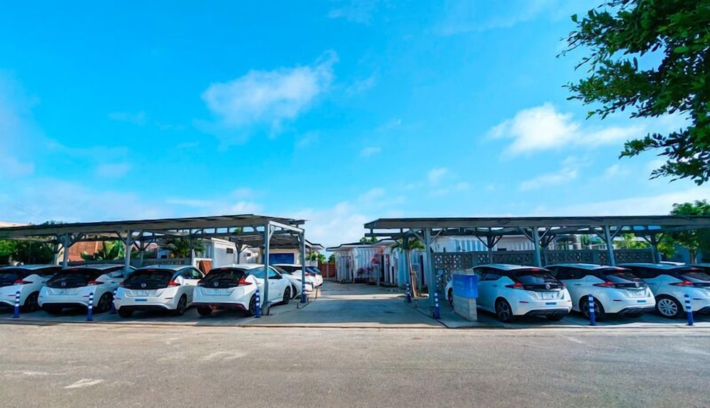 電気車両充電スタンド1 | ZUMI TERRACE うちなーみやリゾート宮古島 電気車両充電スタンド1 | ZUMI TERRACE うちなーみやリゾート宮古島