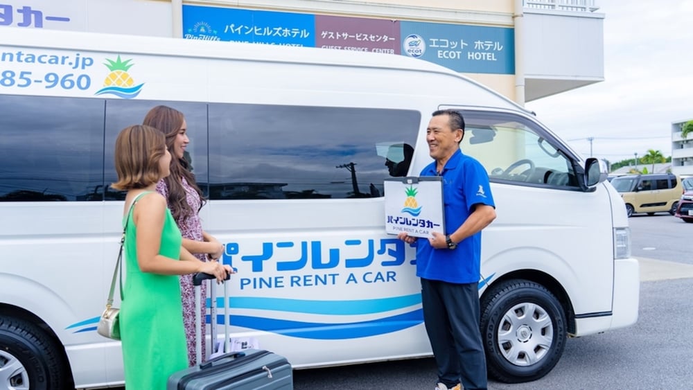 空港シャトルバス1 | ヴィラ アマルフィ パームスプリングス宮古島リゾート