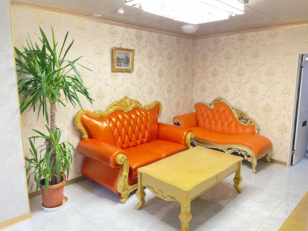 ファミリー ルーム ペットとの宿泊可 客室3 | ホテル ロモサ