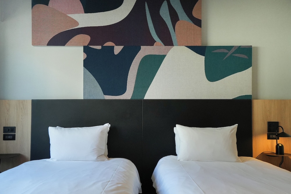 ツインルーム 客室3 | WPÜ HOTEL SHINJUKU