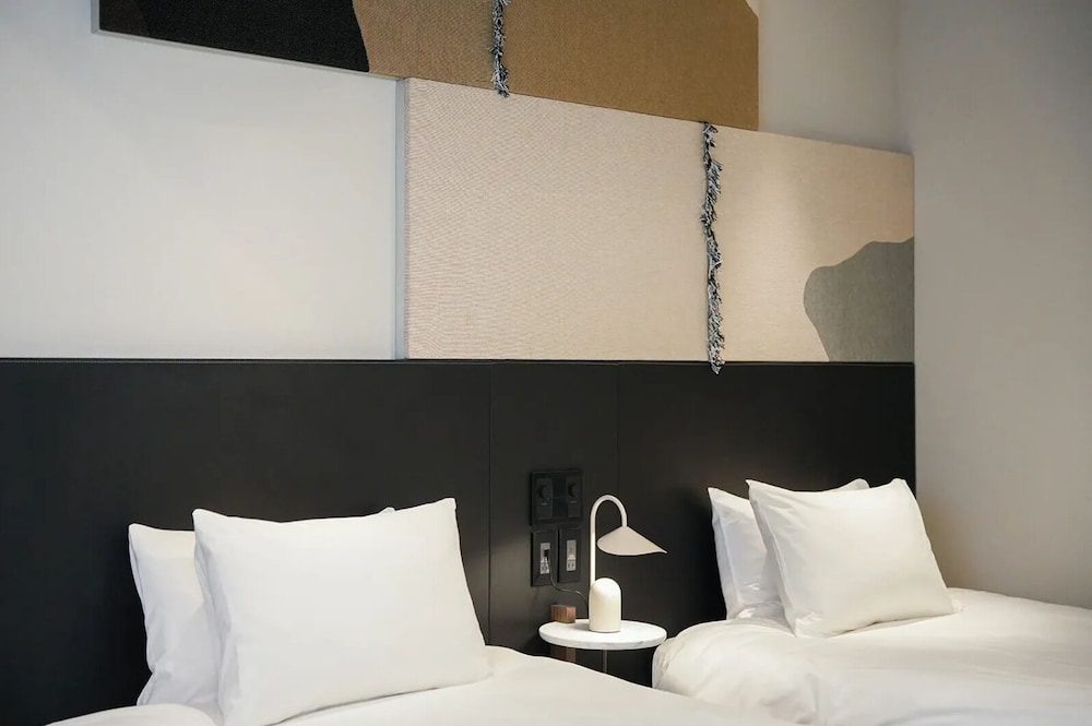 デラックス ツインルーム | WPÜ HOTEL SHINJUKU