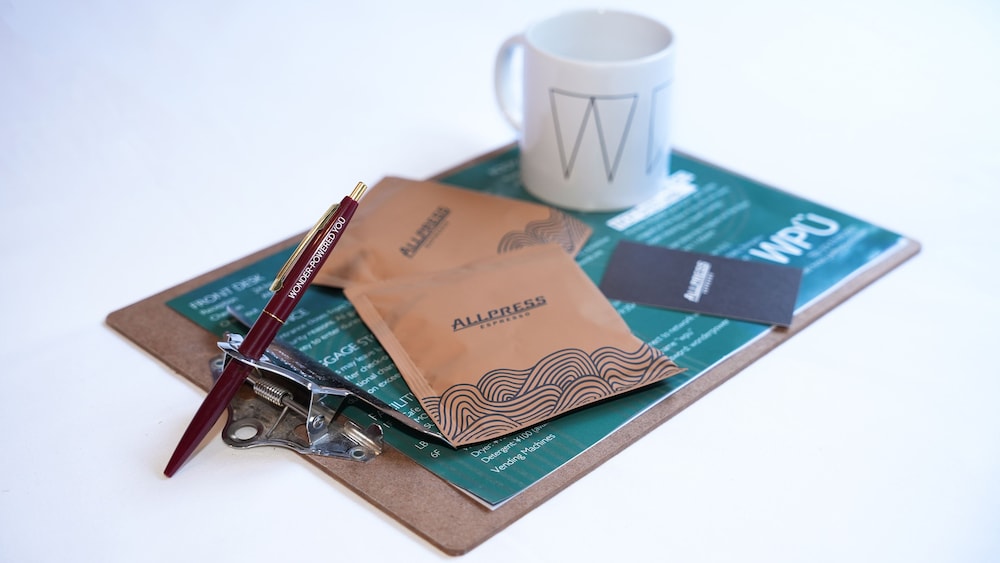 ダブルルーム 客室の設備とサービス3 | WPÜ HOTEL SHINJUKU