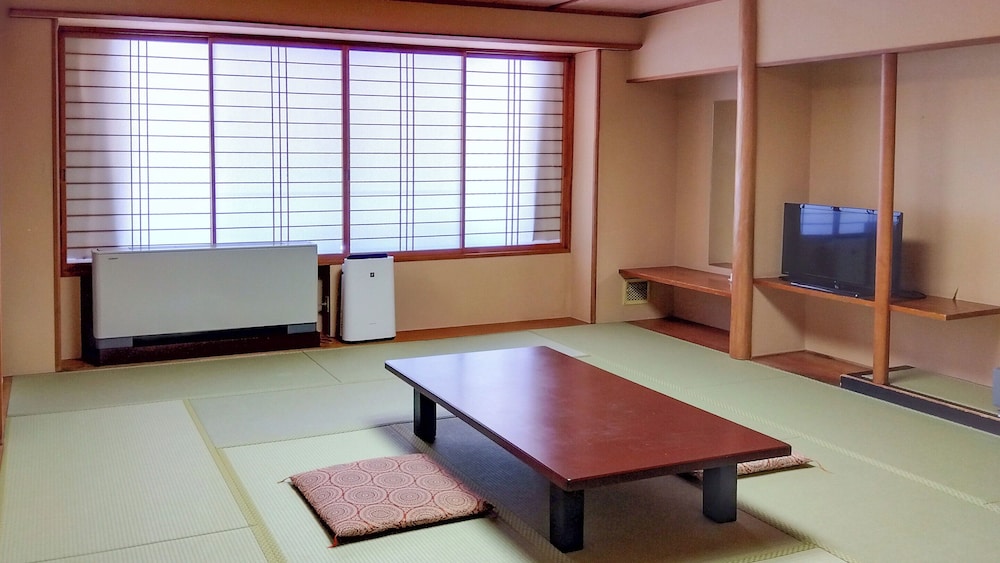 [禁煙] スタンダード和室15畳内風呂あり (一間または複数間) | 大江戸温泉物語 鳴子温泉 幸雲閣