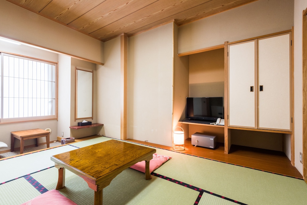 客室1 | 大江戸温泉物語 鳴子温泉 ますや