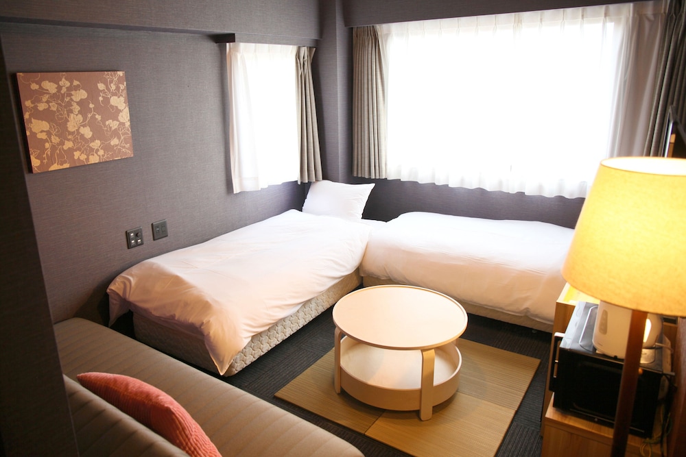 トリプルルーム | HOTEL LEGASTA 京都白川三条