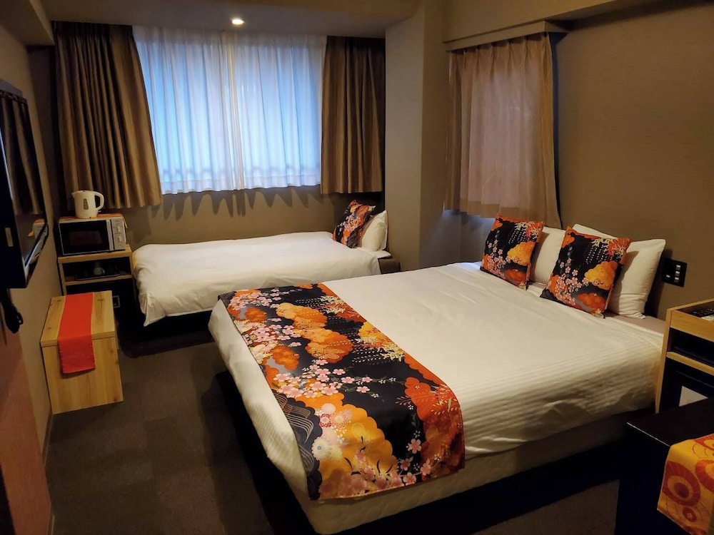 エコノミー ダブルルーム | HOTEL LEGASTA 京都白川三条