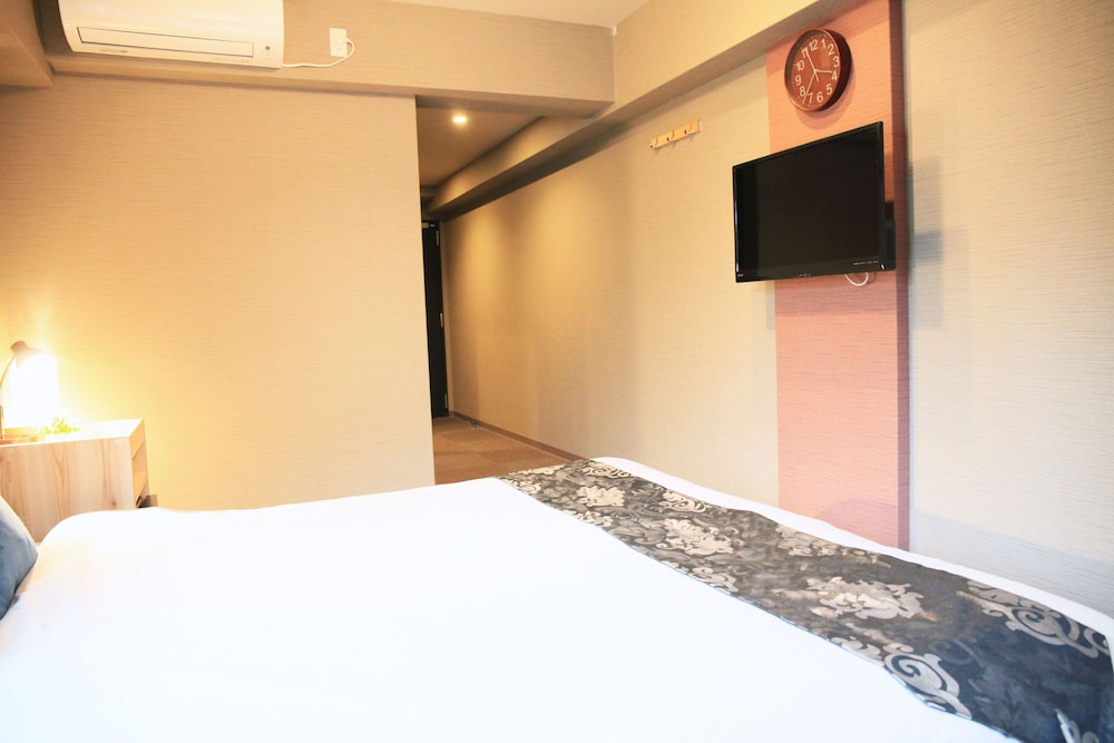 スタンダード ダブルルーム 客室1 | HOTEL LEGASTA 京都白川三条