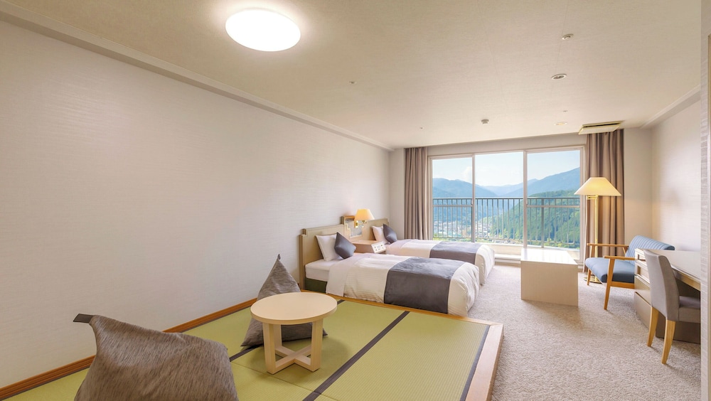 [禁煙]スタンダード和洋室ツイン6畳 | TAOYA下呂