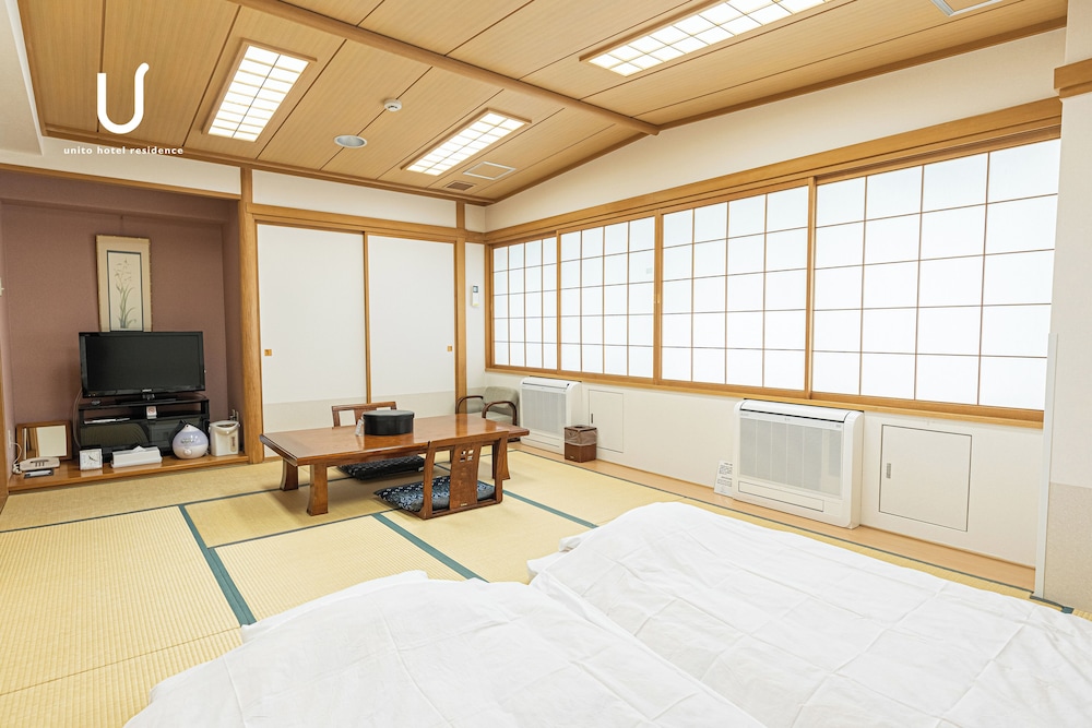 ベーシック ルーム 布団 | フォーレスト本郷 by unito