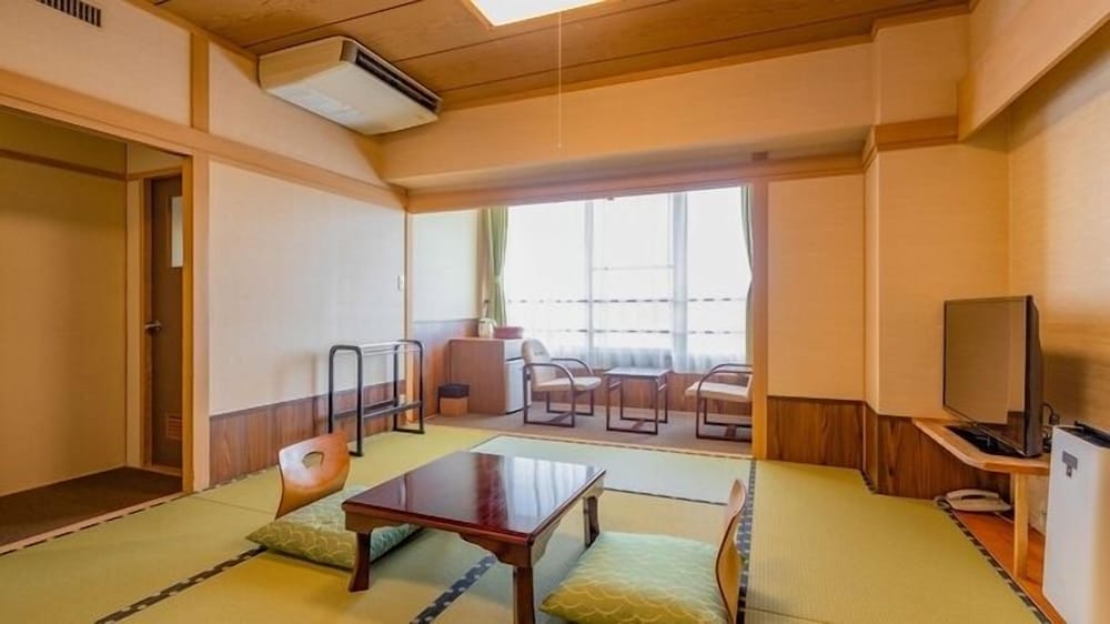 [禁煙]エコノミー和室10畳内風呂なし | 大江戸温泉物語 天草ホテル亀屋