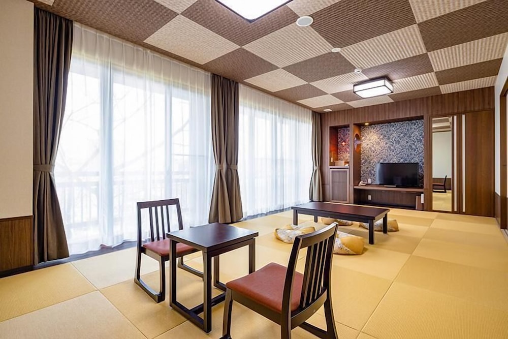 [禁煙] スタンダード和室16畳シャワーのみ | 大江戸温泉物語 天草ホテル亀屋