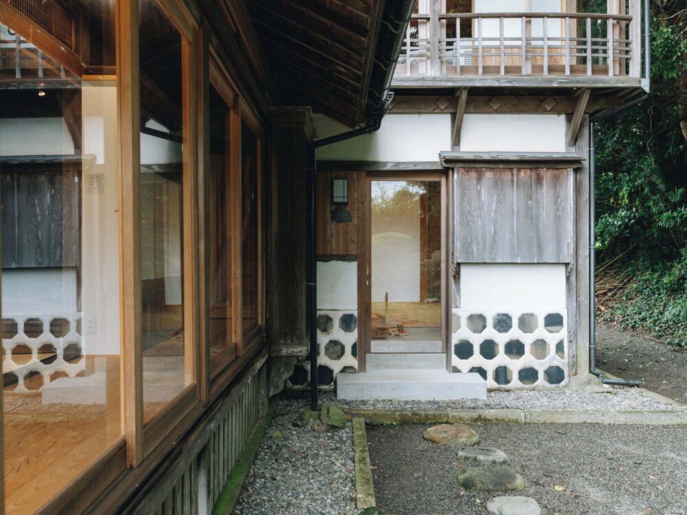 謐 SHIZUKA(宮路邸)檜風呂付 4名定員 禁煙 客室7 | RITA 出水麓