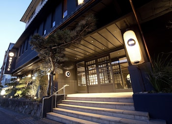 湯村温泉郷 御宿コトブキ