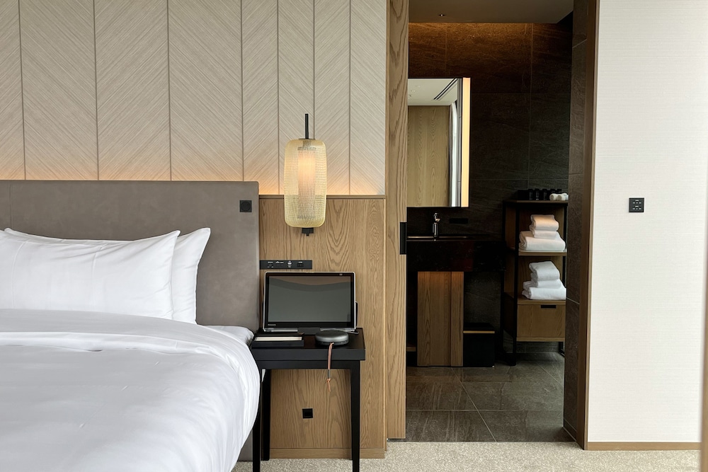 プレミア ルーム キングベッド 1 台 禁煙 コーナー (Park View) 客室5 | TIAD 、オートグラフ コレクション