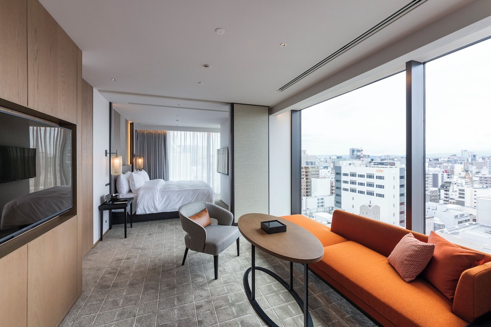 ジュニア スイート キングベッド 1 台 禁煙 シティビュー シティ ビュー0 | TIAD 、オートグラフ コレクション