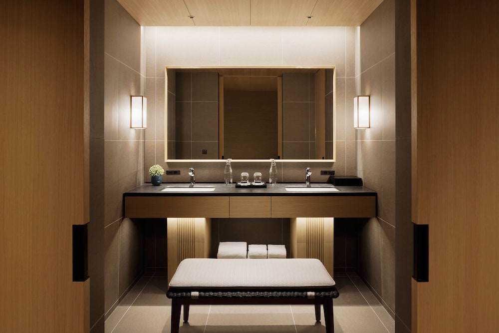 プレミア ルーム シングルベッド 2 台 禁煙 バスルーム0 | TIAD 、オートグラフ コレクション