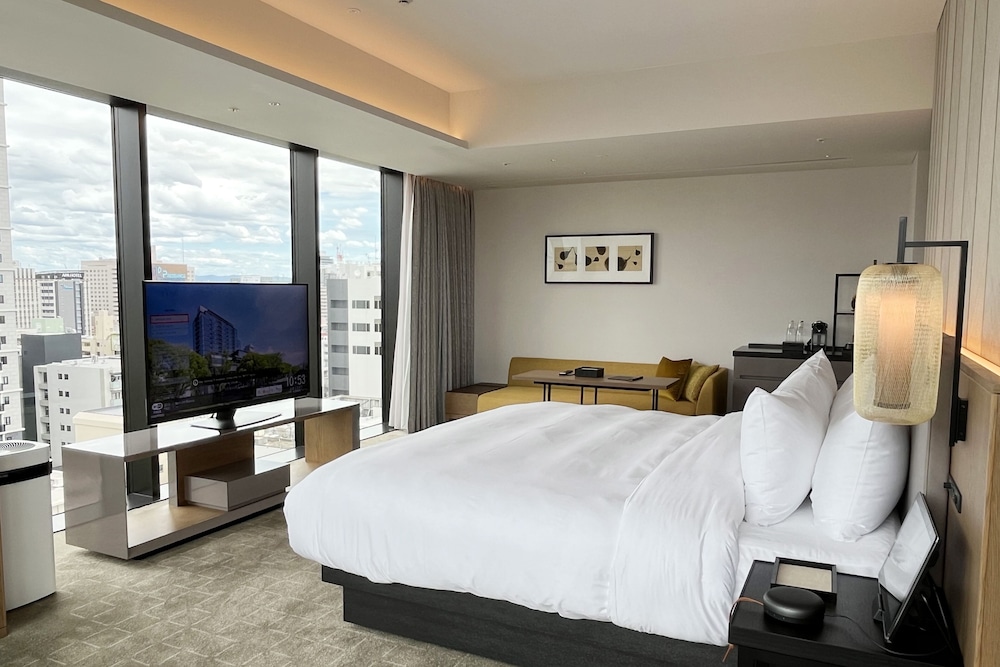 プレミア ルーム キングベッド 1 台 禁煙 コーナー (Park View) 客室4 | TIAD 、オートグラフ コレクション